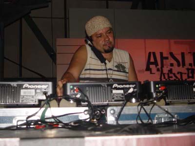 DJ Little Louie Vega01