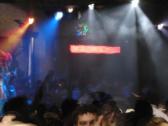 club 02